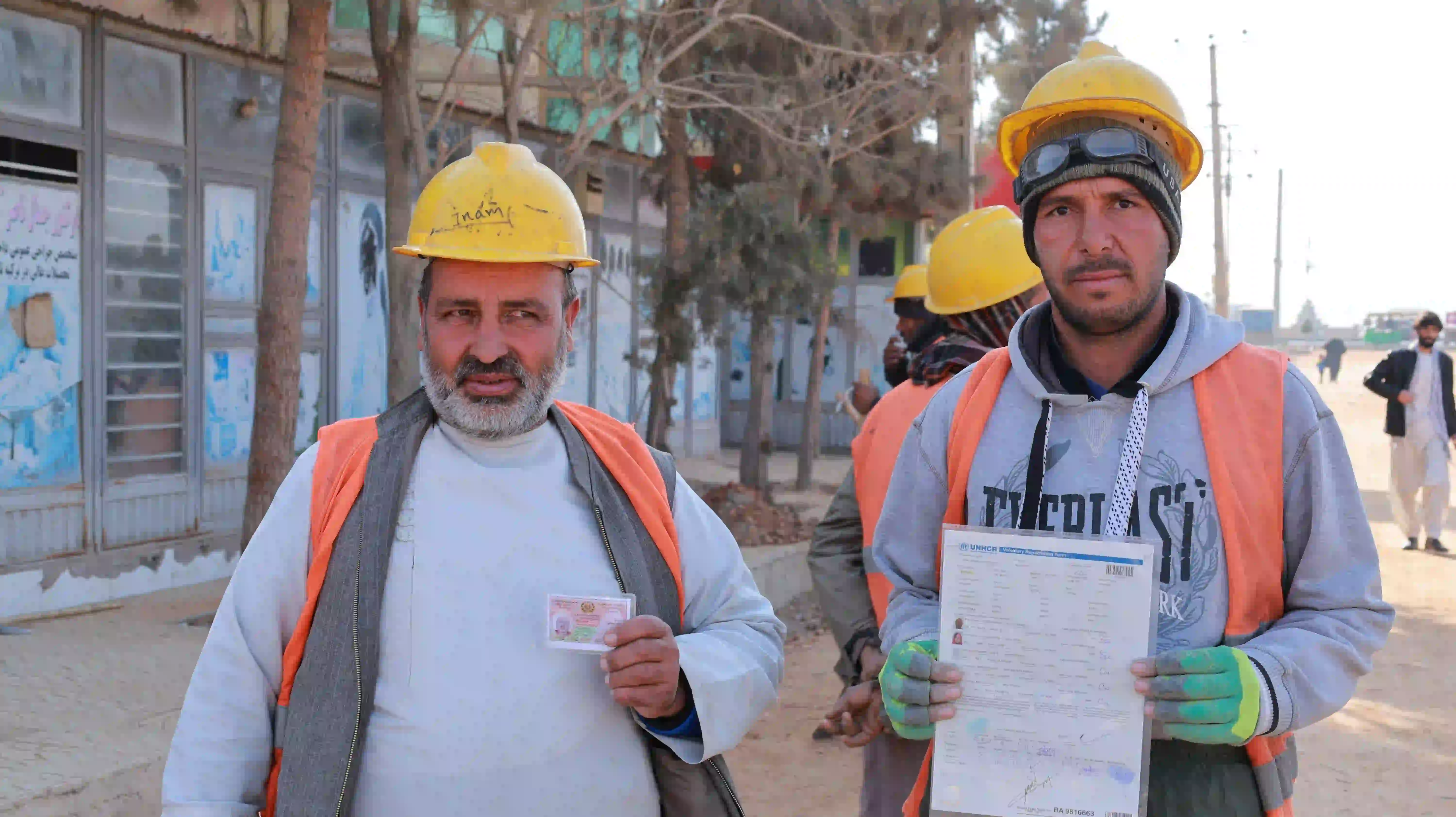 RETURNEES WORKING ON THE UPGRADING OF NAW ABAD STREETS WITH PLUM CONCRETE SURFACE (L=682M), GOZAR #25, DISTRICT #12, KABUL CITY