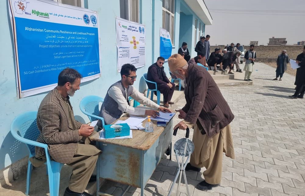 VULNERABLE COMMUNITIES RECEIVING SOCIAL GRANT CASH ASSISTANCE IN MAZAR-E-SHARIF PROVINCE